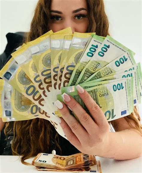 MoneyDomK – Fe kontrollieren dich